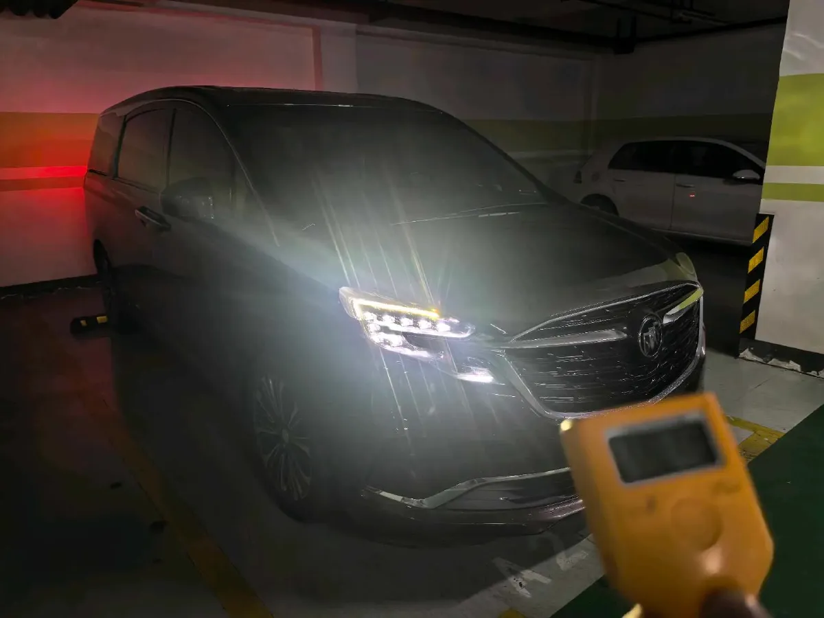 2020 Buick GL8 2.0T 237HP L4 9AT,autocango,china used car exporter,china ev exporter,chinese used car exporter,chinese used ev exporter