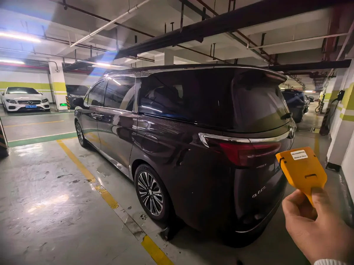 2020 Buick GL8 2.0T 237HP L4 9AT,autocango,china used car exporter,china ev exporter,chinese used car exporter,chinese used ev exporter