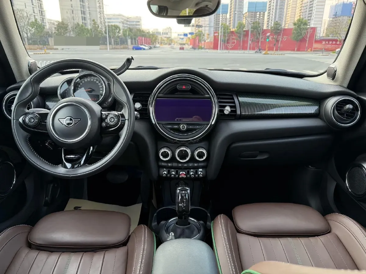 2019 MINI MINI 1.5T 136HP L3 7DCT,autocango,china used car exporter,china ev exporter,chinese used car exporter,chinese used ev exporter