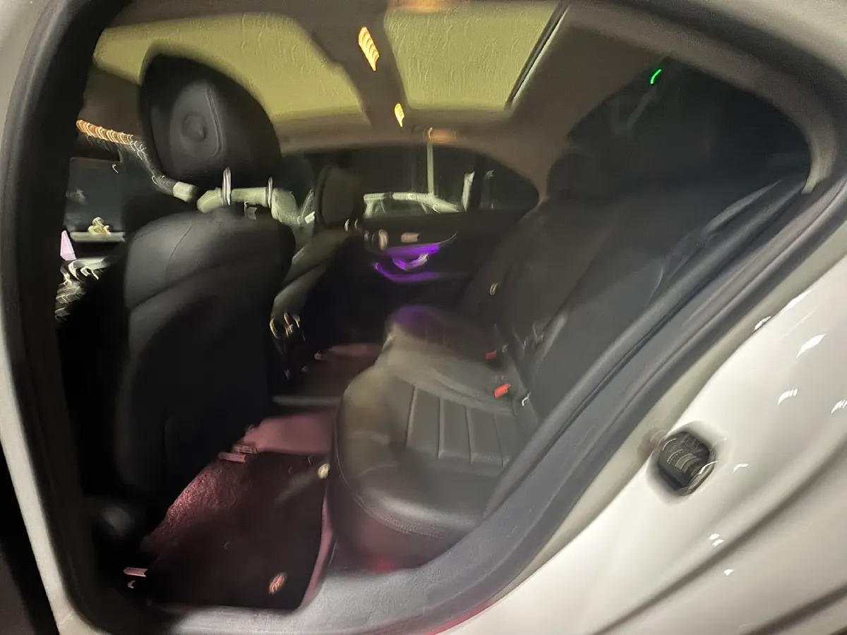 2020 Mercedes-Benz C Class 1.5T 184HP L4 9AT,autocango,china used car exporter,china ev exporter,chinese used car exporter,chinese used ev exporter