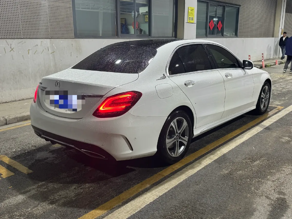 2020 Mercedes-Benz C Class 1.5T 184HP L4 9AT,autocango,china used car exporter,china ev exporter,chinese used car exporter,chinese used ev exporter