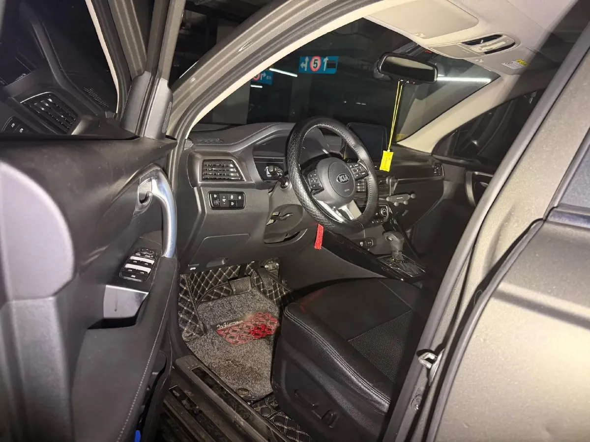 2019 Kia Sportage R 2.0L 160HP L4 6AT,autocango,china used car exporter,china ev exporter,chinese used car exporter,chinese used ev exporter