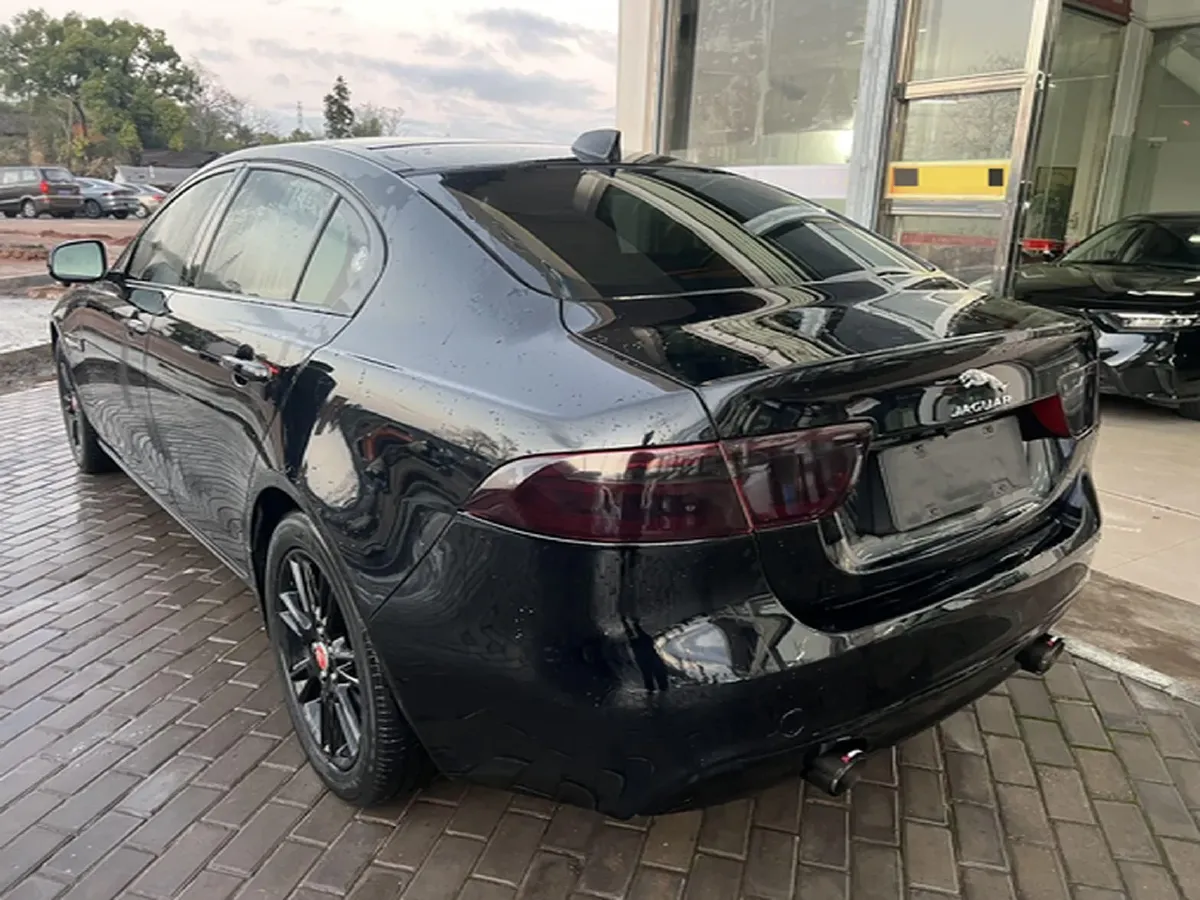 2018 Jaguar XEL 2.0T 200HP L4 8AT,autocango,china used car exporter,china ev exporter,chinese used car exporter,chinese used ev exporter