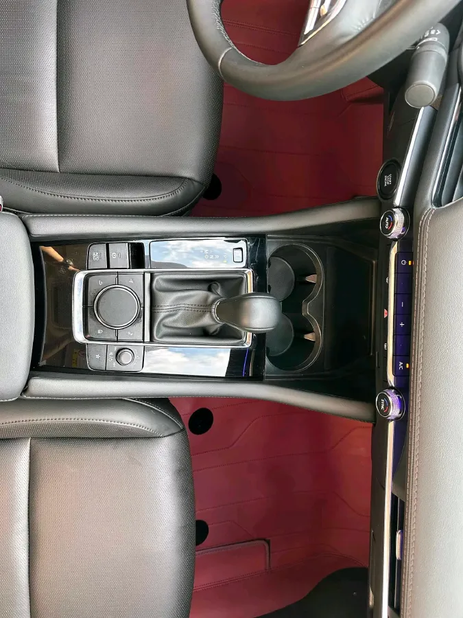 2023 Mazda 3 Axela 2.0L 158HP L4 6AT,autocango,china used car exporter,china ev exporter,chinese used car exporter,chinese used ev exporter