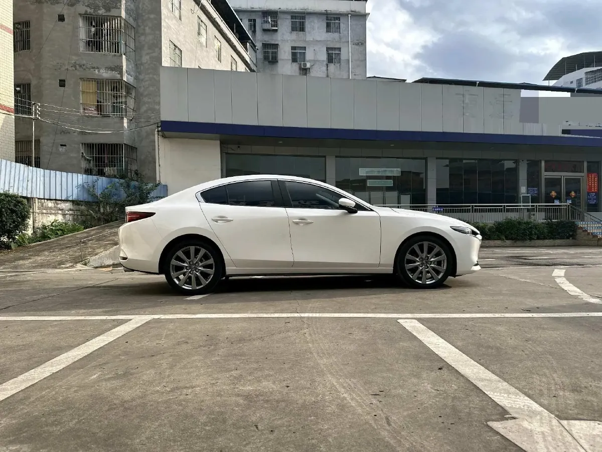 2023 Mazda 3 Axela 2.0L 158HP L4 6AT,autocango,china used car exporter,china ev exporter,chinese used car exporter,chinese used ev exporter