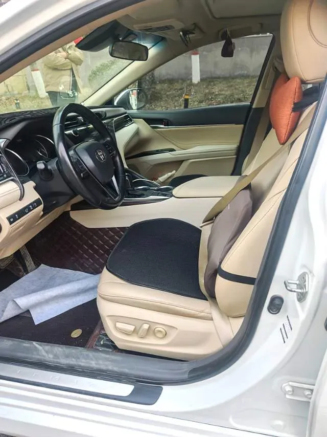 2019 Toyota Camry 2.0L 178HP L4 CVT,autocango,china used car exporter,china ev exporter,chinese used car exporter,chinese used ev exporter