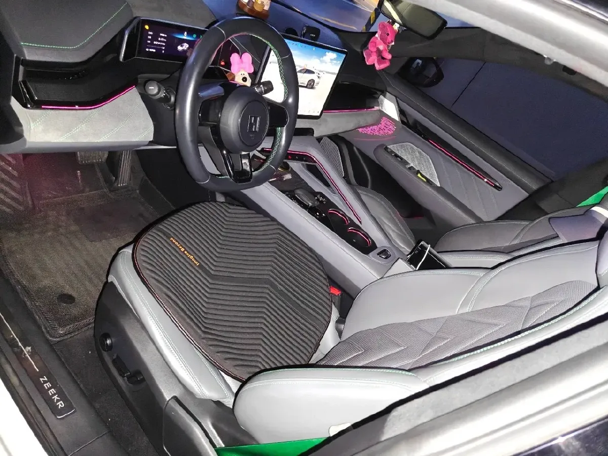 2021 Zeekr 001 BEV 100KWH,autocango,china used car exporter,china ev exporter,chinese used car exporter,chinese used ev exporter