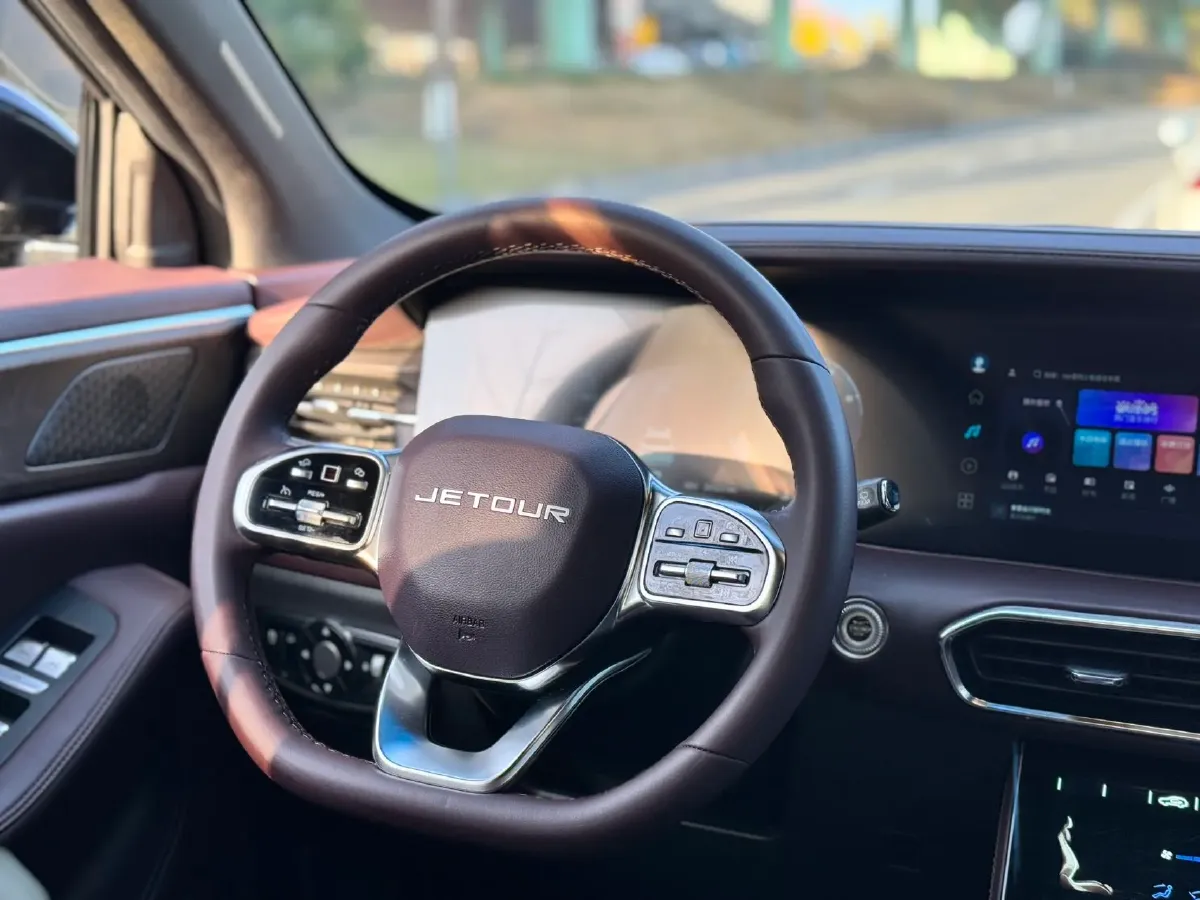 2022 Jetour X90 2.0T 254HP L4 7DCT,autocango,china used car exporter,china ev exporter,chinese used car exporter,chinese used ev exporter