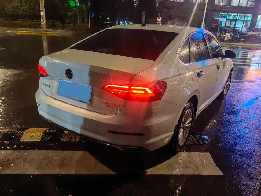 2022 Volkswagen Sagitar 1.2T 116HP L4 7DCT,autocango,china used car exporter,china ev exporter,chinese used car exporter,chinese used ev exporter