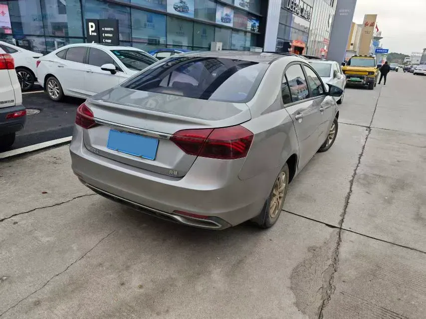 2020 Geely Emgrand 1.5L 109HP L4 5MT,autocango,china used car exporter,china ev exporter,chinese used car exporter,chinese used ev exporter