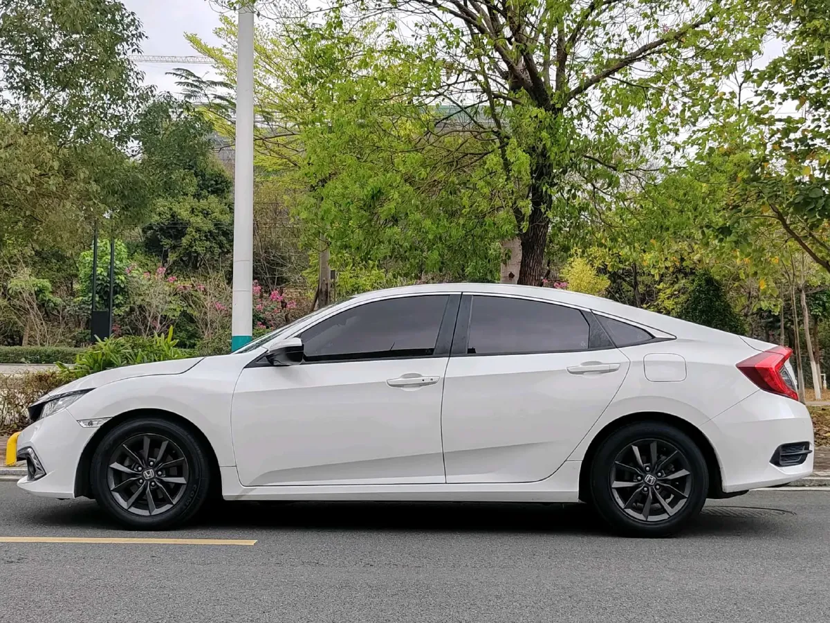 2019 Honda Civic 1.5T 177HP L4 CVT,autocango,china used car exporter,china ev exporter,chinese used car exporter,chinese used ev exporter