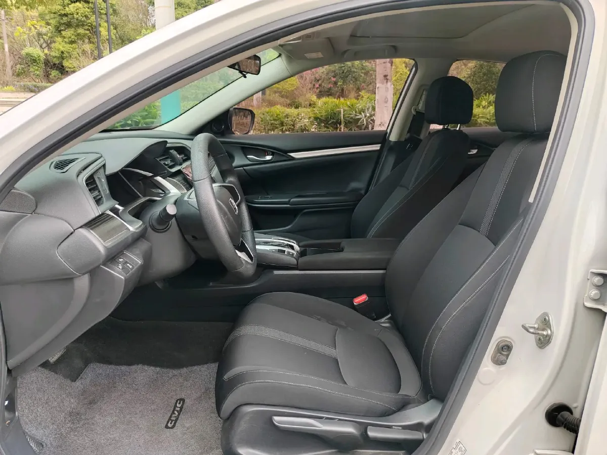 2019 Honda Civic 1.5T 177HP L4 CVT,autocango,china used car exporter,china ev exporter,chinese used car exporter,chinese used ev exporter