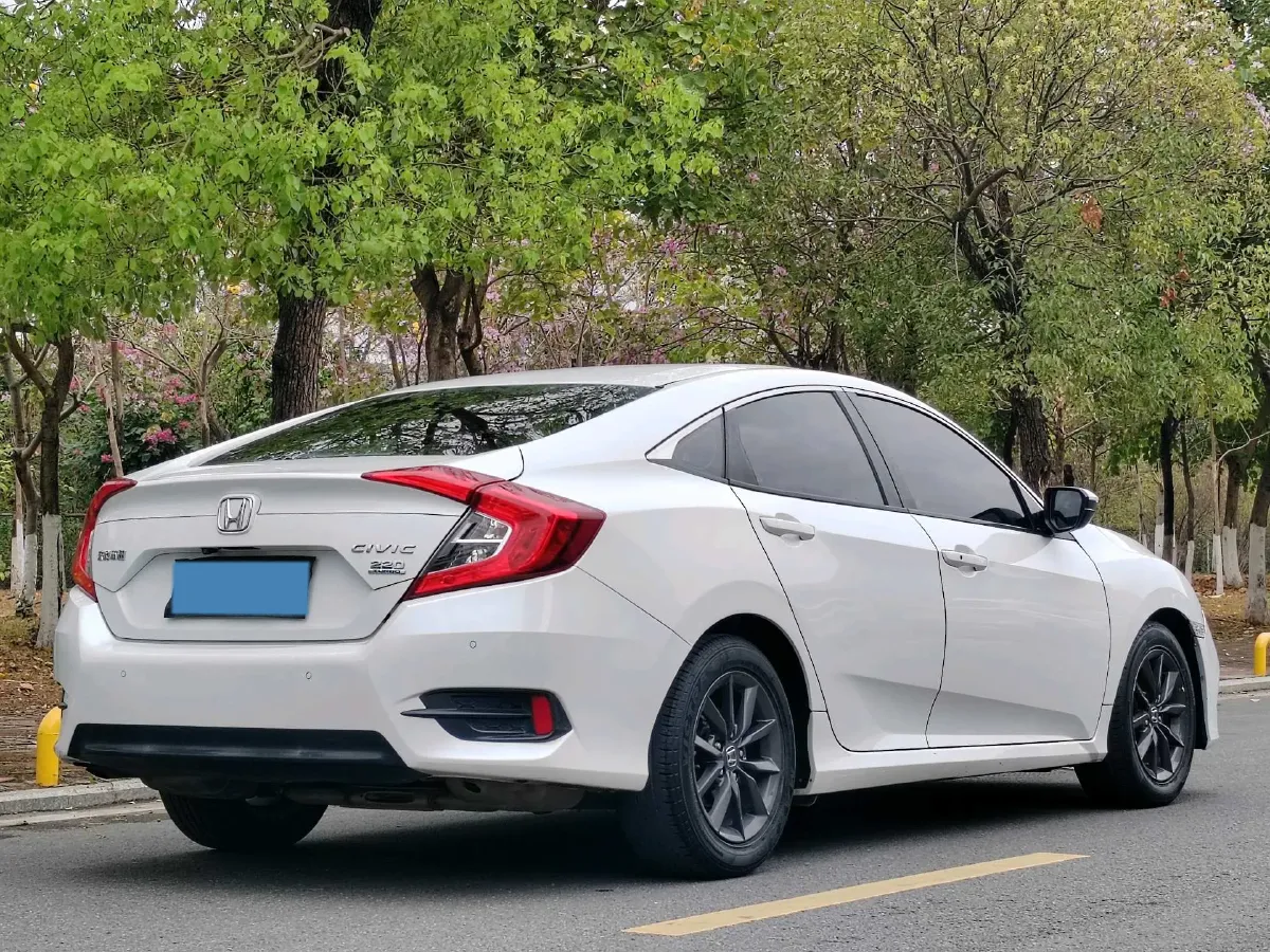 2019 Honda Civic 1.5T 177HP L4 CVT,autocango,china used car exporter,china ev exporter,chinese used car exporter,chinese used ev exporter