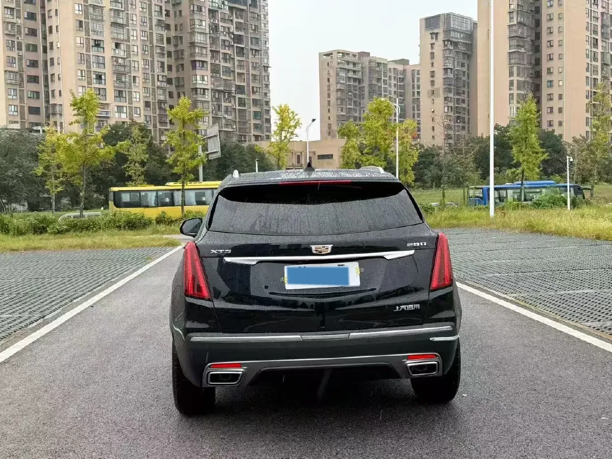 2021 Cadillac XT5 2.0T 237HP L4 9AT,autocango,china used car exporter,china ev exporter,chinese used car exporter,chinese used ev exporter