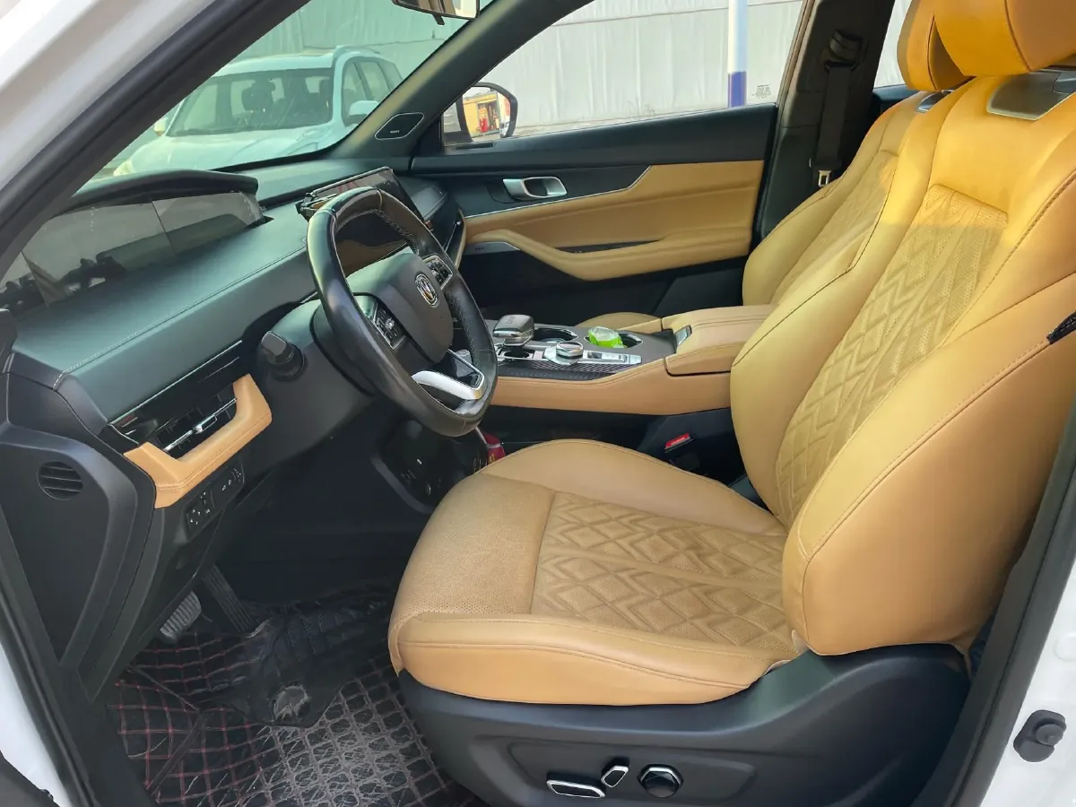 2021 ChangAn UNI-K 2.0T 233HP L4 8AT,autocango,china used car exporter,china ev exporter,chinese used car exporter,chinese used ev exporter