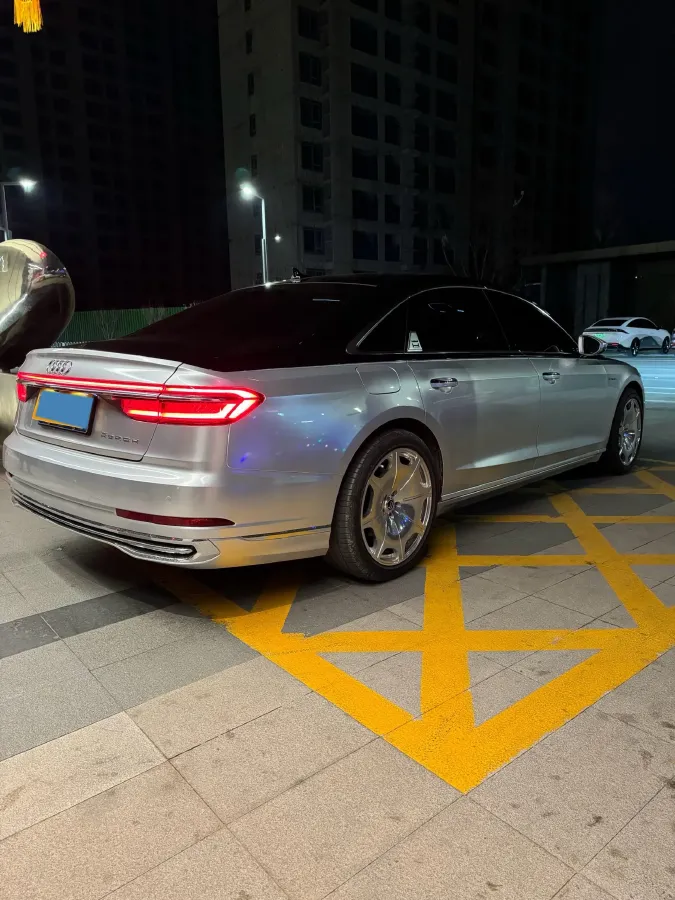 2021 Audi A8 3.0T 286HP V6 8AT,autocango,china used car exporter,china ev exporter,chinese used car exporter,chinese used ev exporter