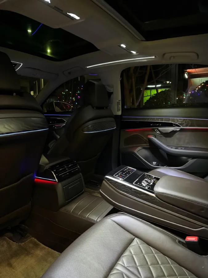 2021 Audi A8 3.0T 286HP V6 8AT,autocango,china used car exporter,china ev exporter,chinese used car exporter,chinese used ev exporter