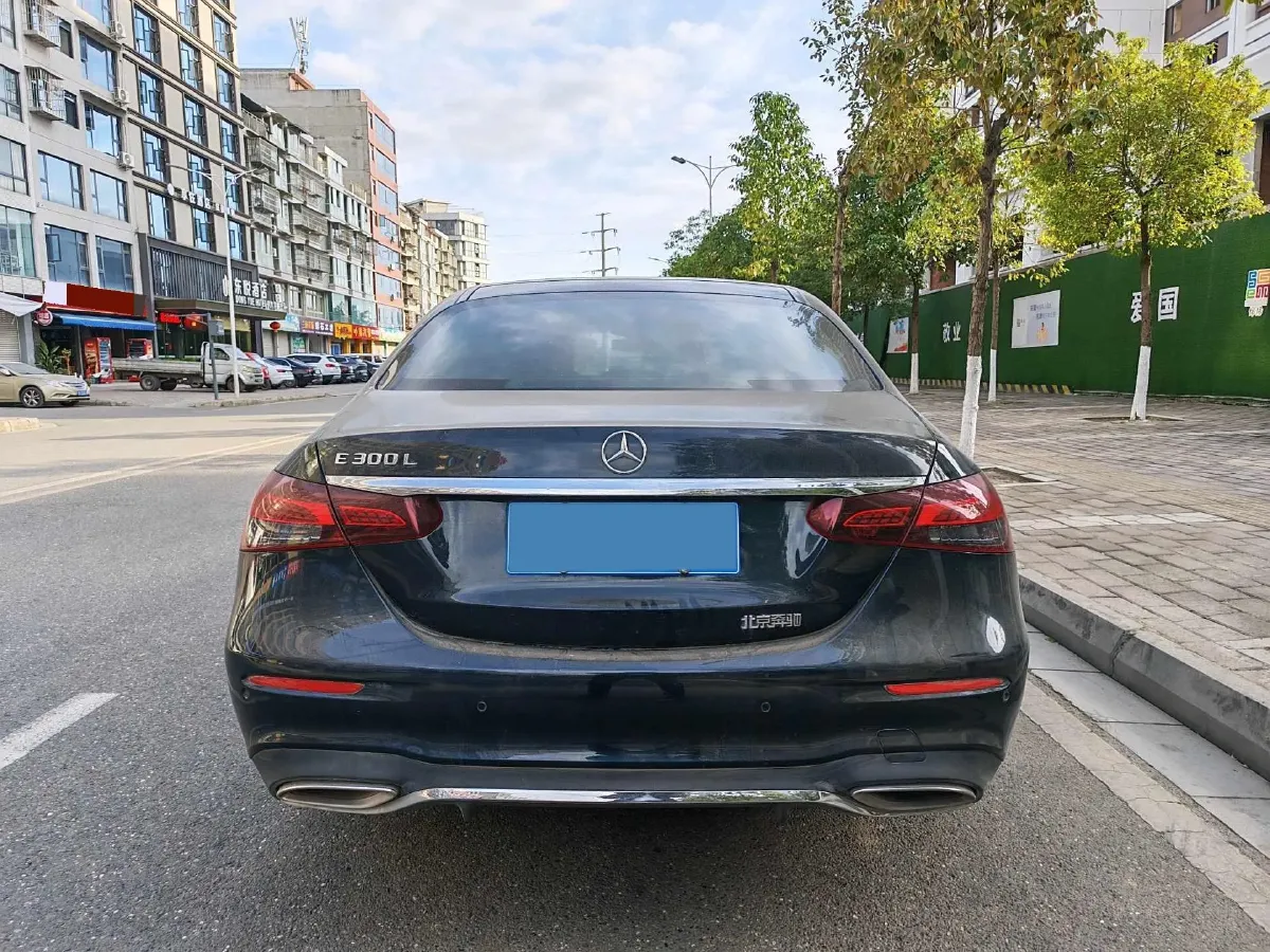 2021 Mercedes-Benz E Class 2.0T 258HP L4 9AT,autocango,china used car exporter,china ev exporter,chinese used car exporter,chinese used ev exporter