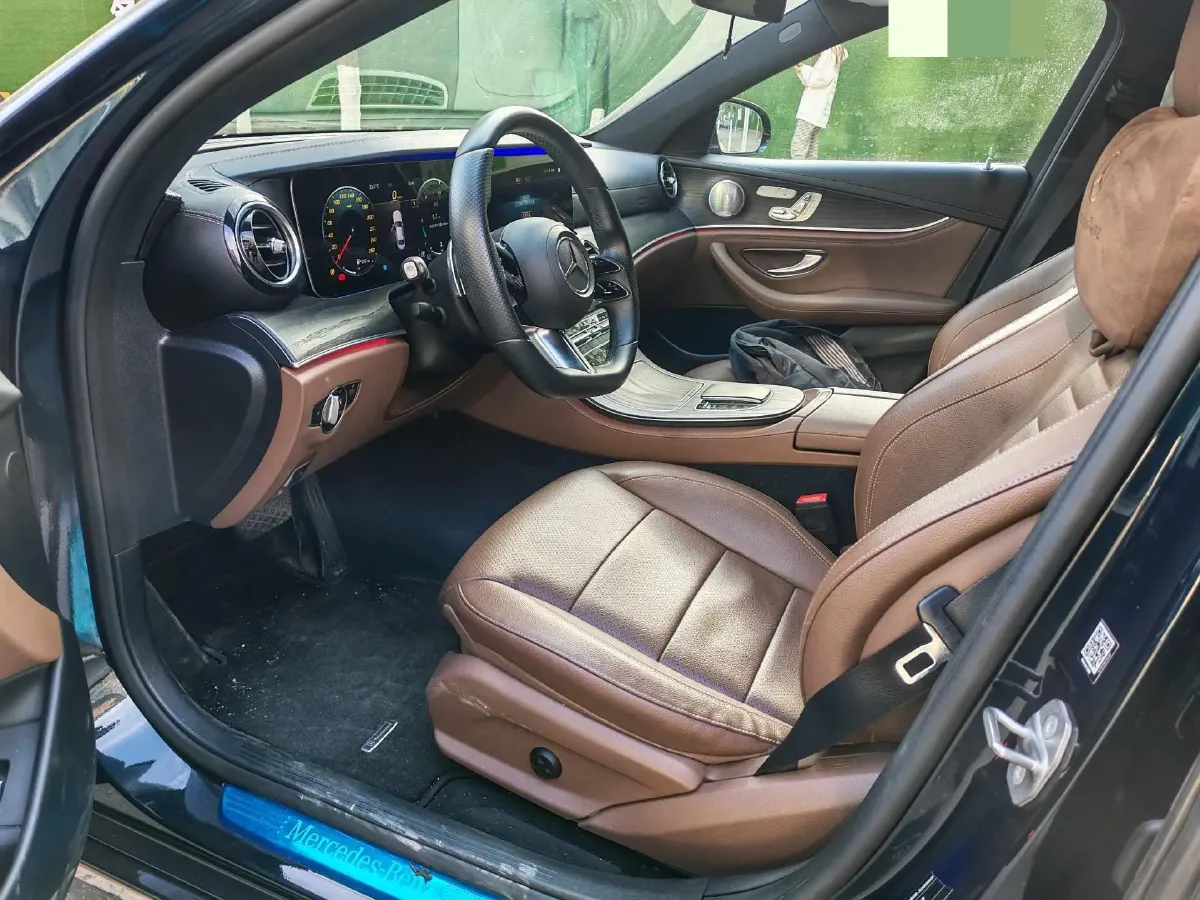 2021 Mercedes-Benz E Class 2.0T 258HP L4 9AT,autocango,china used car exporter,china ev exporter,chinese used car exporter,chinese used ev exporter