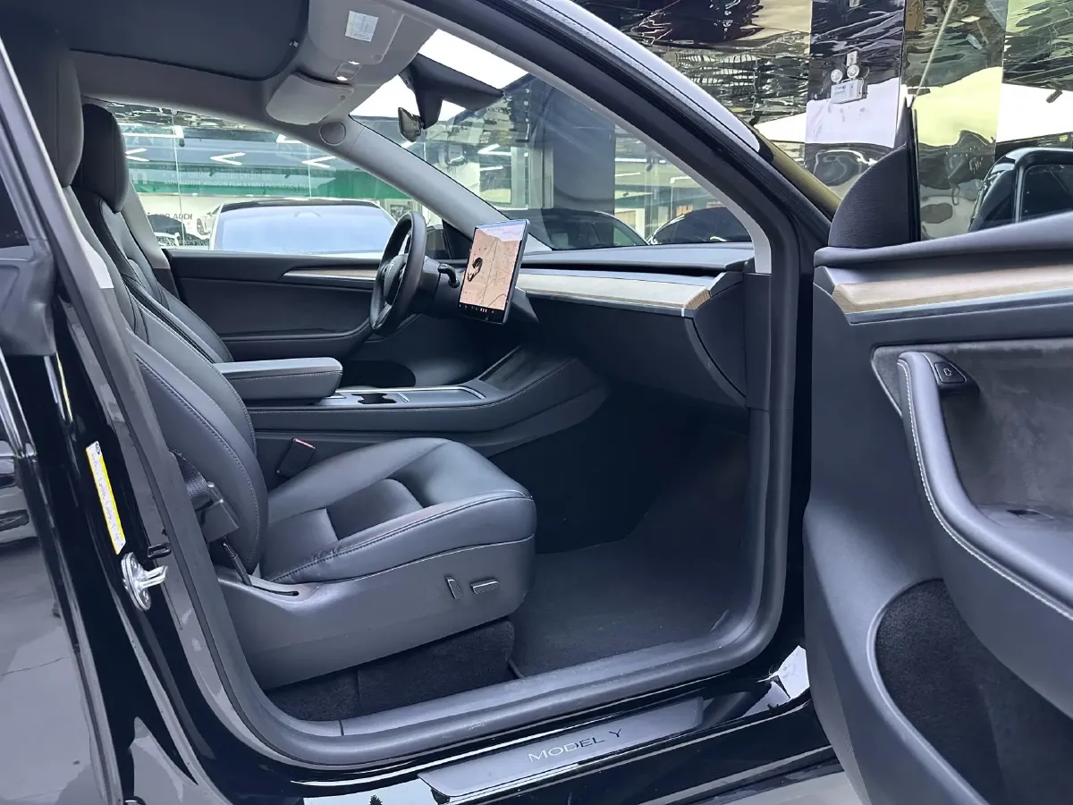 2021 Tesla Model Y BEV 60KWH,autocango,china used car exporter,china ev exporter,chinese used car exporter,chinese used ev exporter