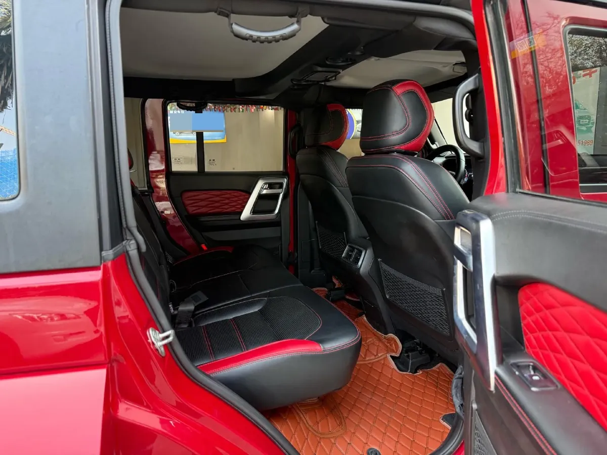 2020 Beijing BJ40 2.0T 224HP L4 8AT,autocango,china used car exporter,china ev exporter,chinese used car exporter,chinese used ev exporter
