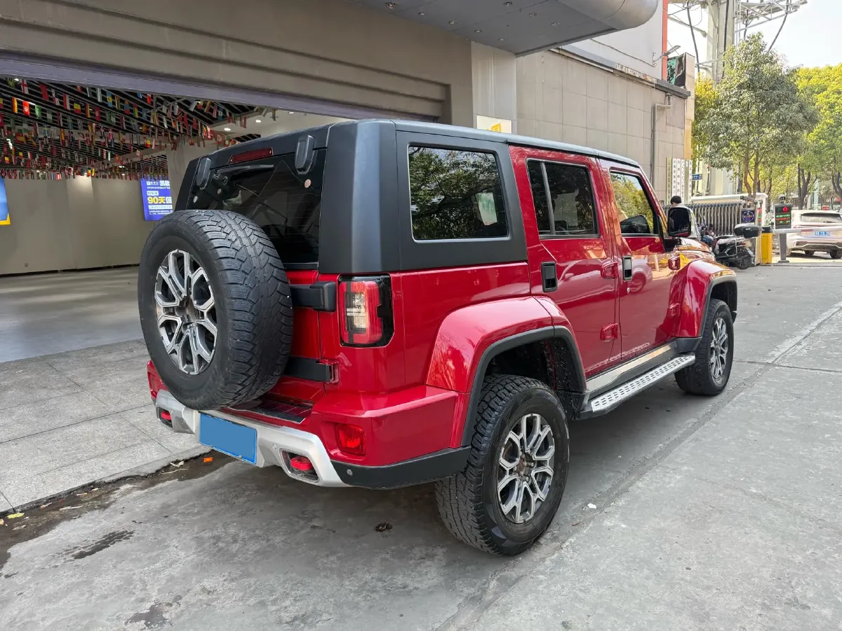 2020 Beijing BJ40 2.0T 224HP L4 8AT,autocango,china used car exporter,china ev exporter,chinese used car exporter,chinese used ev exporter