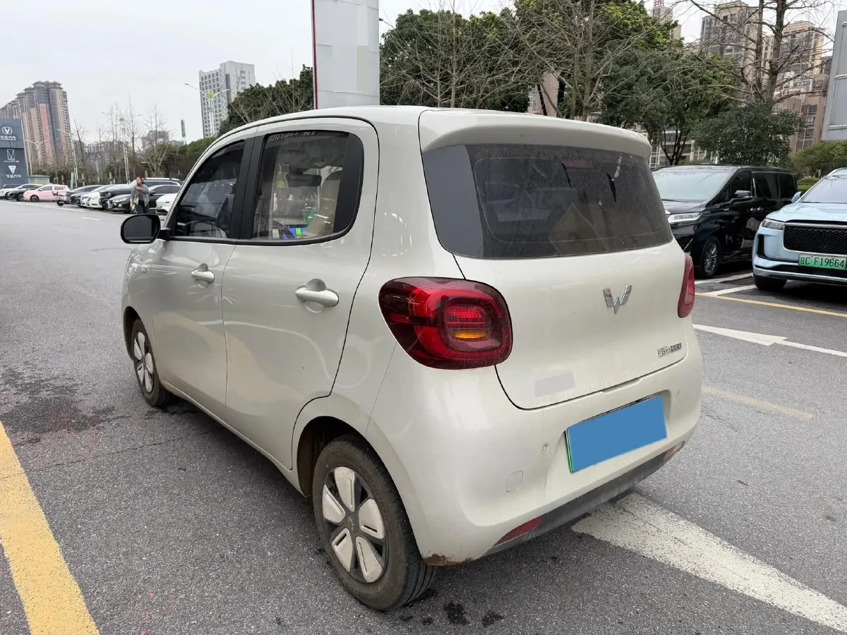 2025 WuLing HongGuang MINI EV BEV 16.2KWH,autocango,china used car exporter,china ev exporter,chinese used car exporter,chinese used ev exporter