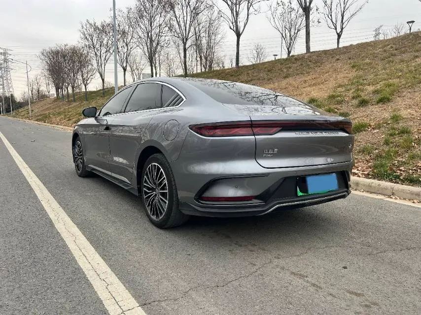 2022 Volkswagen Tiguan L 2.0T 186HP L4 7DCT,autocango,china used car exporter,china ev exporter,chinese used car exporter,chinese used ev exporter