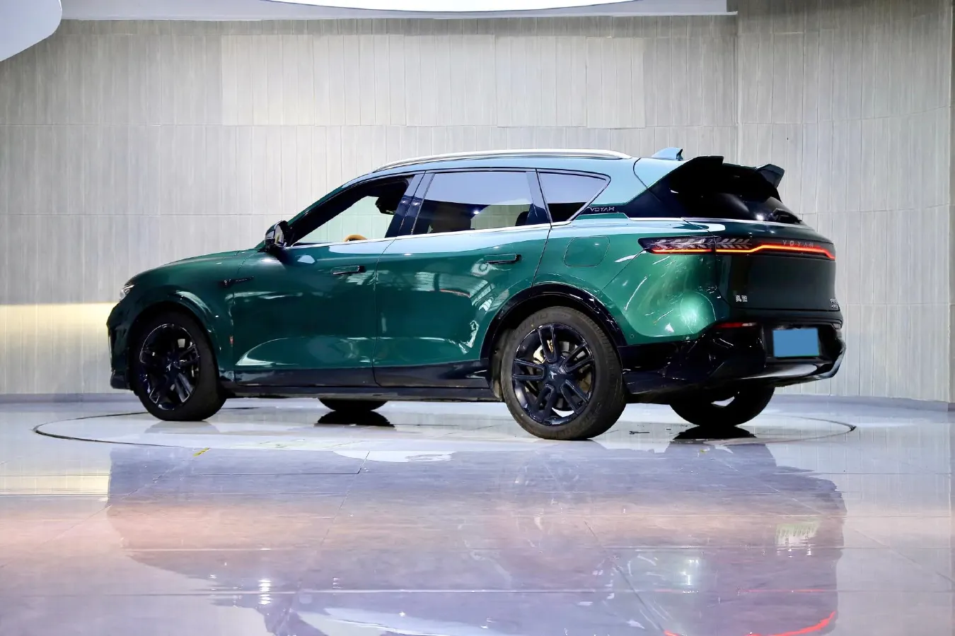 2024 Voyah FREE 1.5T 150HP L4 REEV 39.2KWH,autocango,china used car exporter,china ev exporter,chinese used car exporter,chinese used ev exporter