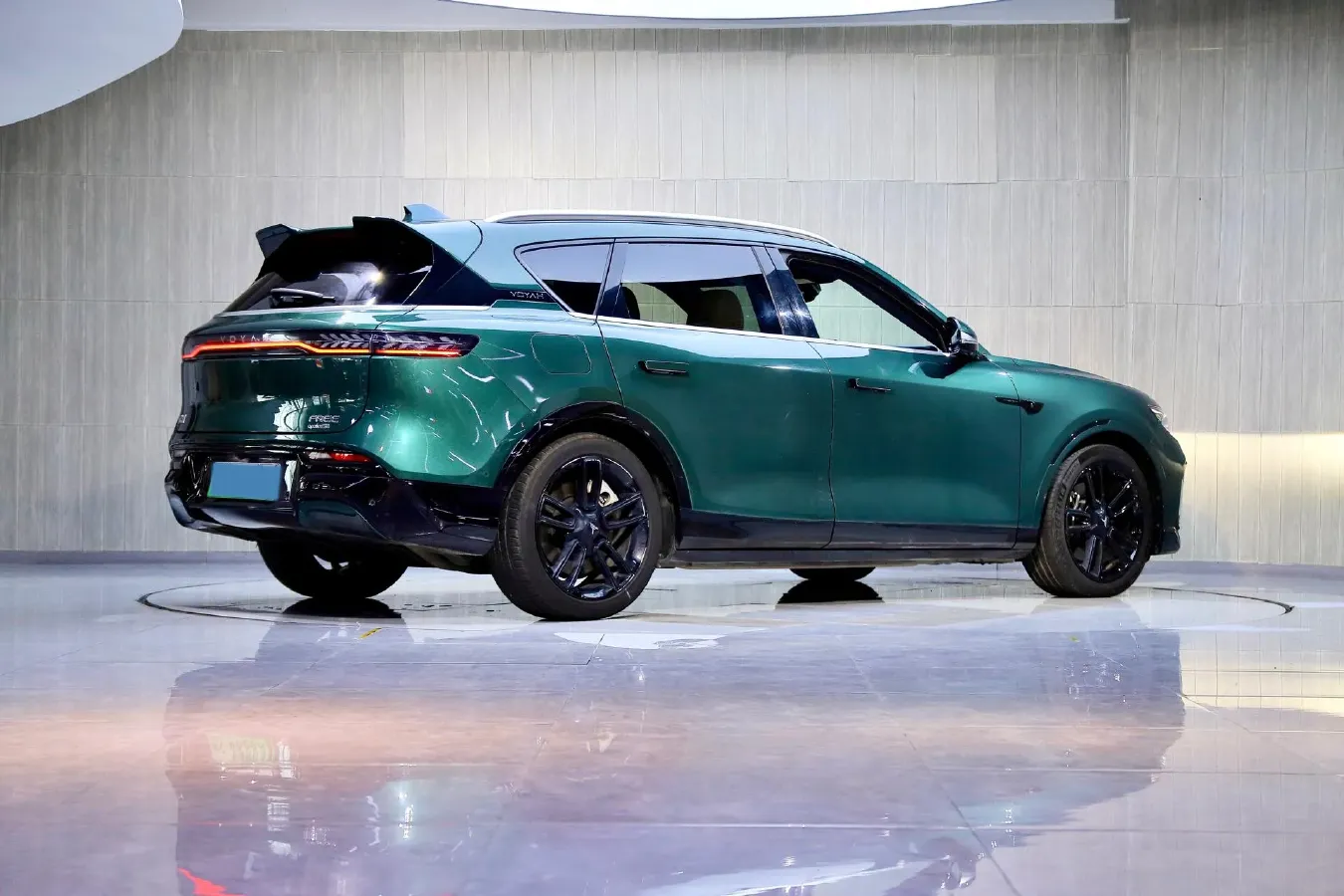 2024 Voyah FREE 1.5T 150HP L4 REEV 39.2KWH,autocango,china used car exporter,china ev exporter,chinese used car exporter,chinese used ev exporter