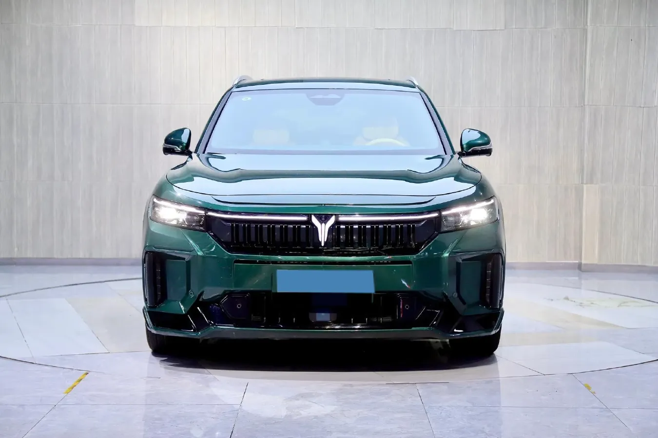 2024 Voyah FREE 1.5T 150HP L4 REEV 39.2KWH,autocango,china used car exporter,china ev exporter,chinese used car exporter,chinese used ev exporter