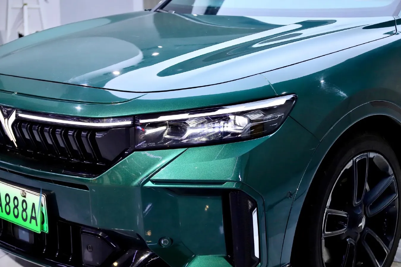 2024 Voyah FREE 1.5T 150HP L4 REEV 39.2KWH,autocango,china used car exporter,china ev exporter,chinese used car exporter,chinese used ev exporter