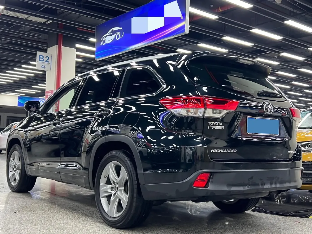 2018 Toyota Highlander 2.0T 220HP L4 6AT,autocango,china used car exporter,china ev exporter,chinese used car exporter,chinese used ev exporter