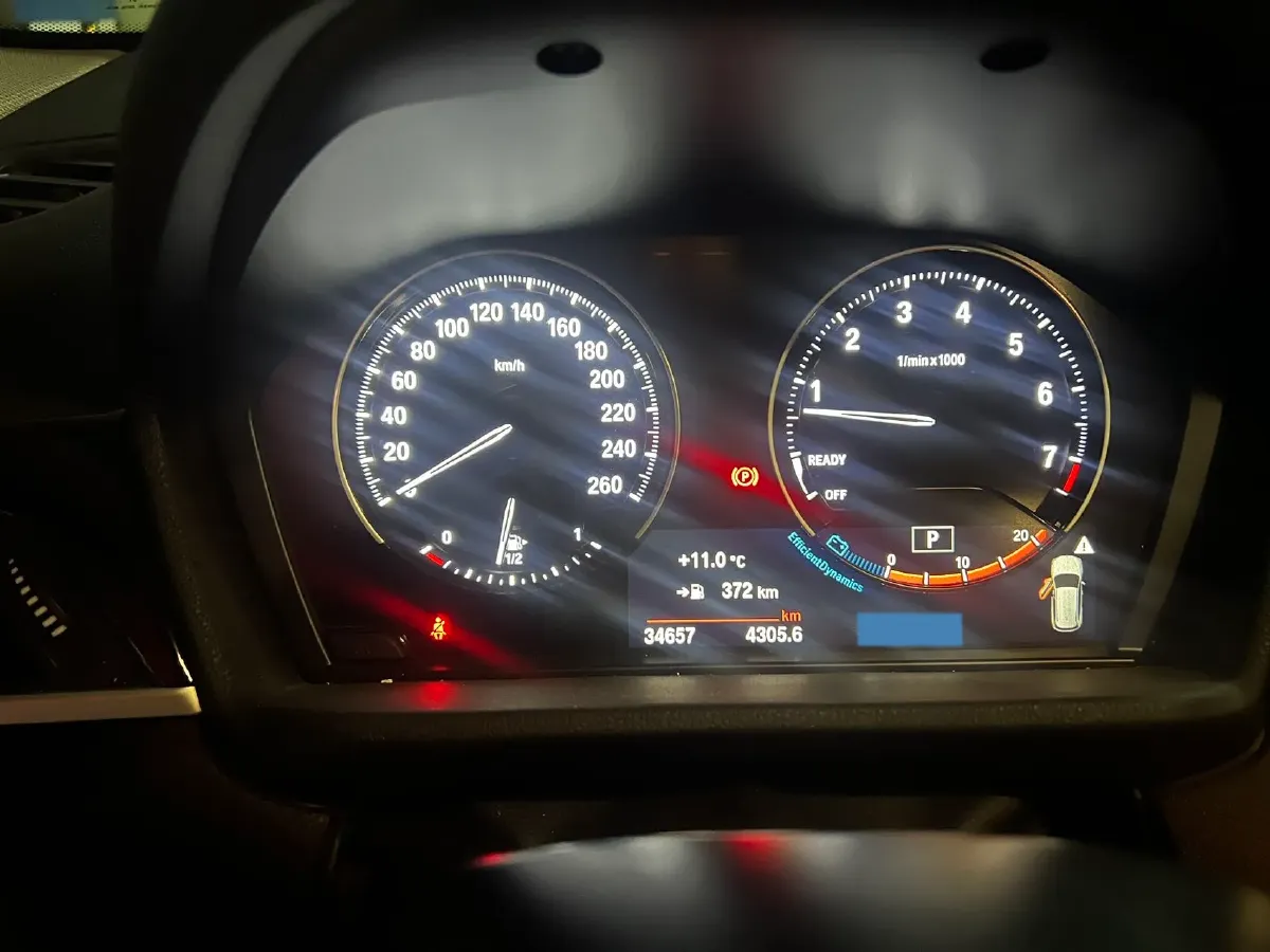 2022 BMW X1 2.0T 192HP L4 7DCT,autocango,china used car exporter,china ev exporter,chinese used car exporter,chinese used ev exporter