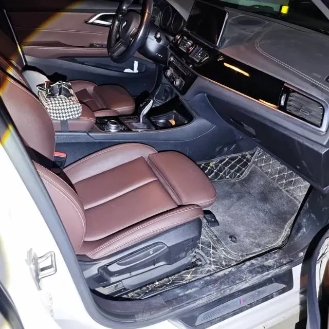 2021 BMW 1 Series 1.5T 140HP L3 7DCT,autocango,china used car exporter,china ev exporter,chinese used car exporter,chinese used ev exporter