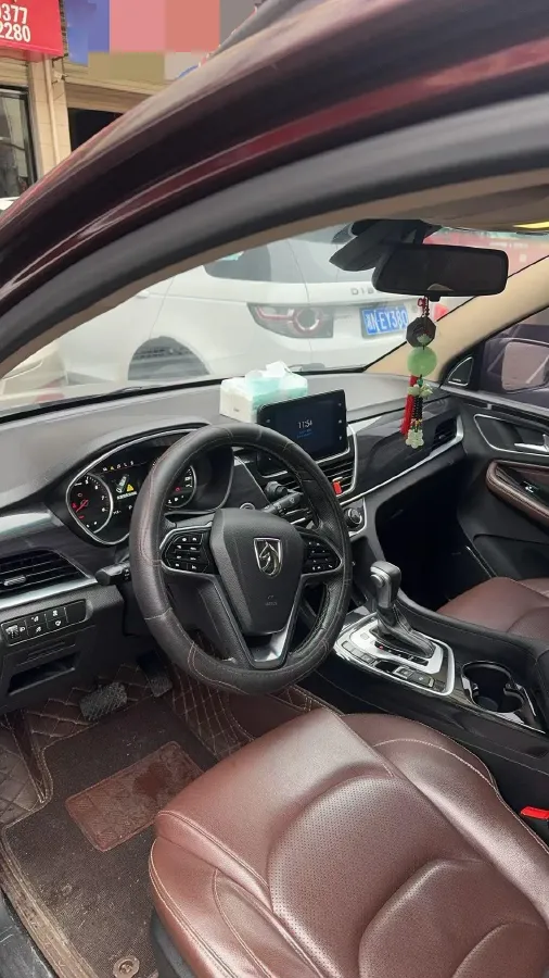 2017 BaoJun 560 1.5T 150HP L4 6DCT,autocango,china used car exporter,china ev exporter,chinese used car exporter,chinese used ev exporter