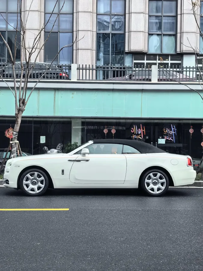 2018 Rolls-Royce Dawn 6.6T 571HP V12 8AT,autocango,china used car exporter,china ev exporter,chinese used car exporter,chinese used ev exporter