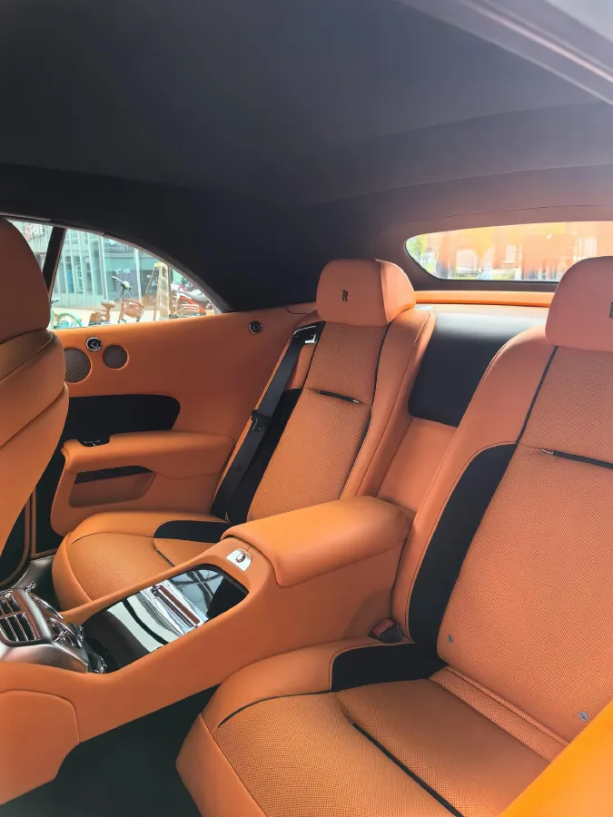 2018 Rolls-Royce Dawn 6.6T 571HP V12 8AT,autocango,china used car exporter,china ev exporter,chinese used car exporter,chinese used ev exporter