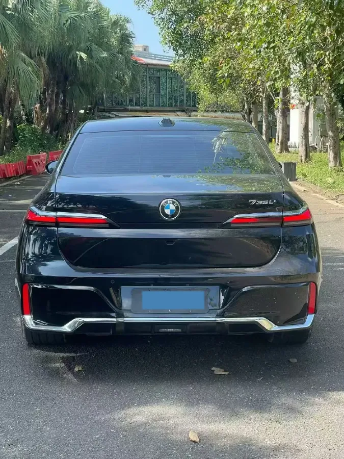 2023 BMW 7 Series 3.0T 272HP L6 8AT,autocango,china used car exporter,china ev exporter,chinese used car exporter,chinese used ev exporter