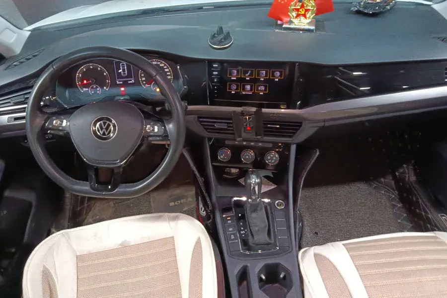 2021 Volkswagen Bora 1.5L 113HP L4 6AT,autocango,china used car exporter,china ev exporter,chinese used car exporter,chinese used ev exporter