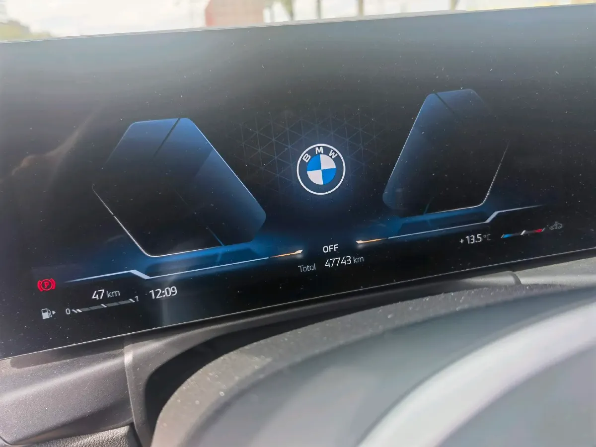 2024 BMW 3 Series 2.0T 184HP L4 8AT,autocango,china used car exporter,china ev exporter,chinese used car exporter,chinese used ev exporter