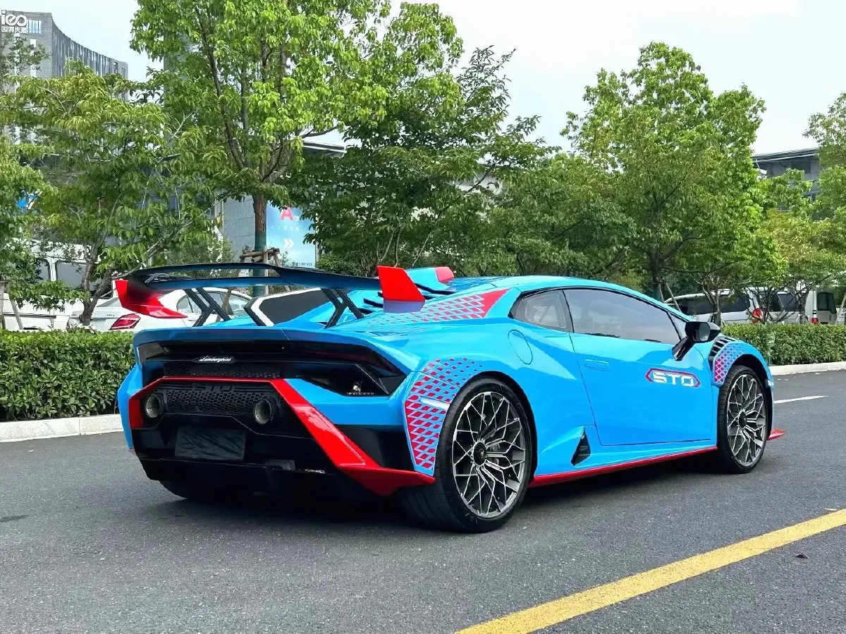 2021 Lamborghini Huracán 5.2L 640HP V10 7DCT,autocango,china used car exporter,china ev exporter,chinese used car exporter,chinese used ev exporter