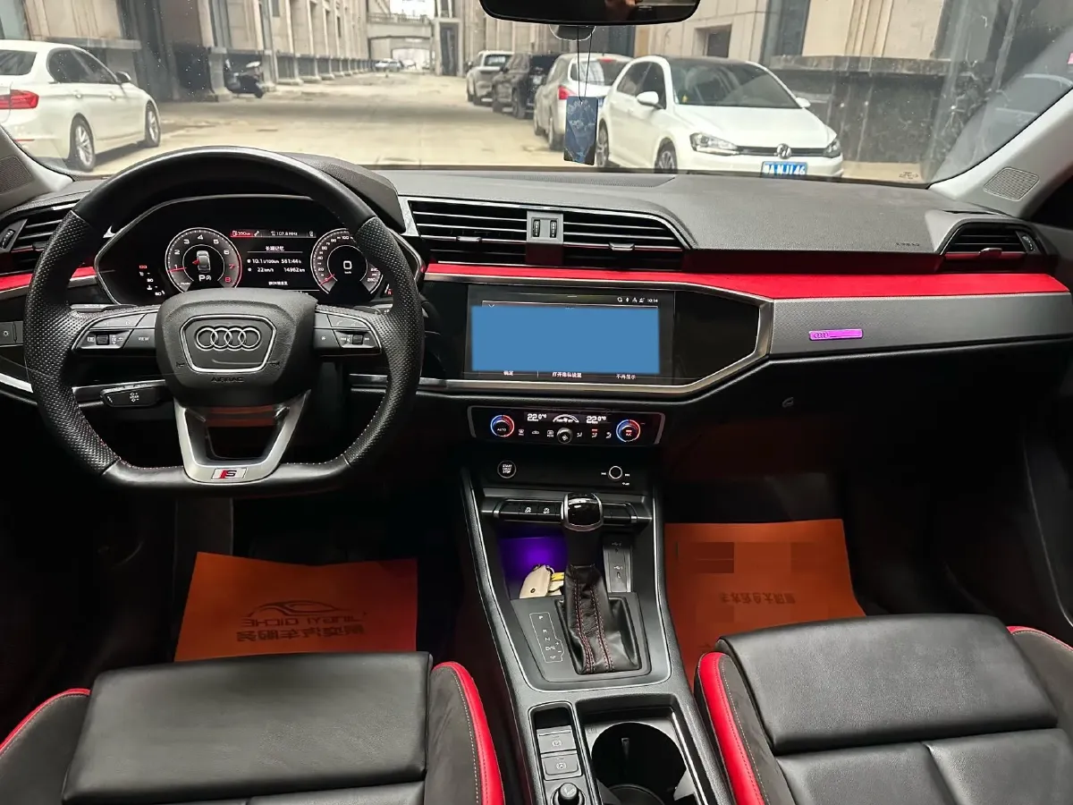 2022 Audi Q3 2.0T 186HP L4 7DCT,autocango,china used car exporter,china ev exporter,chinese used car exporter,chinese used ev exporter