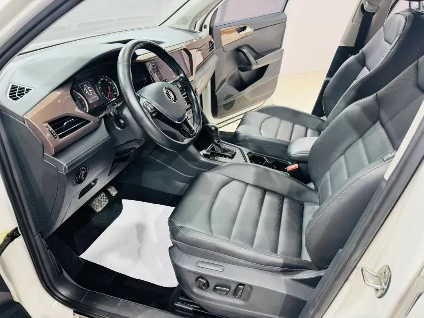 2021 Volkswagen Tharu 1.4T 150HP L4 7DCT,autocango,china used car exporter,china ev exporter,chinese used car exporter,chinese used ev exporter