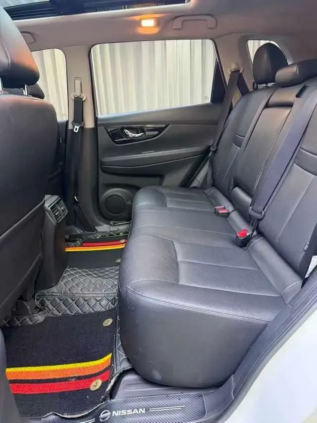 2022 Nissan X-Trail 2.0L 151HP L4 CVT,autocango,china used car exporter,china ev exporter,chinese used car exporter,chinese used ev exporter