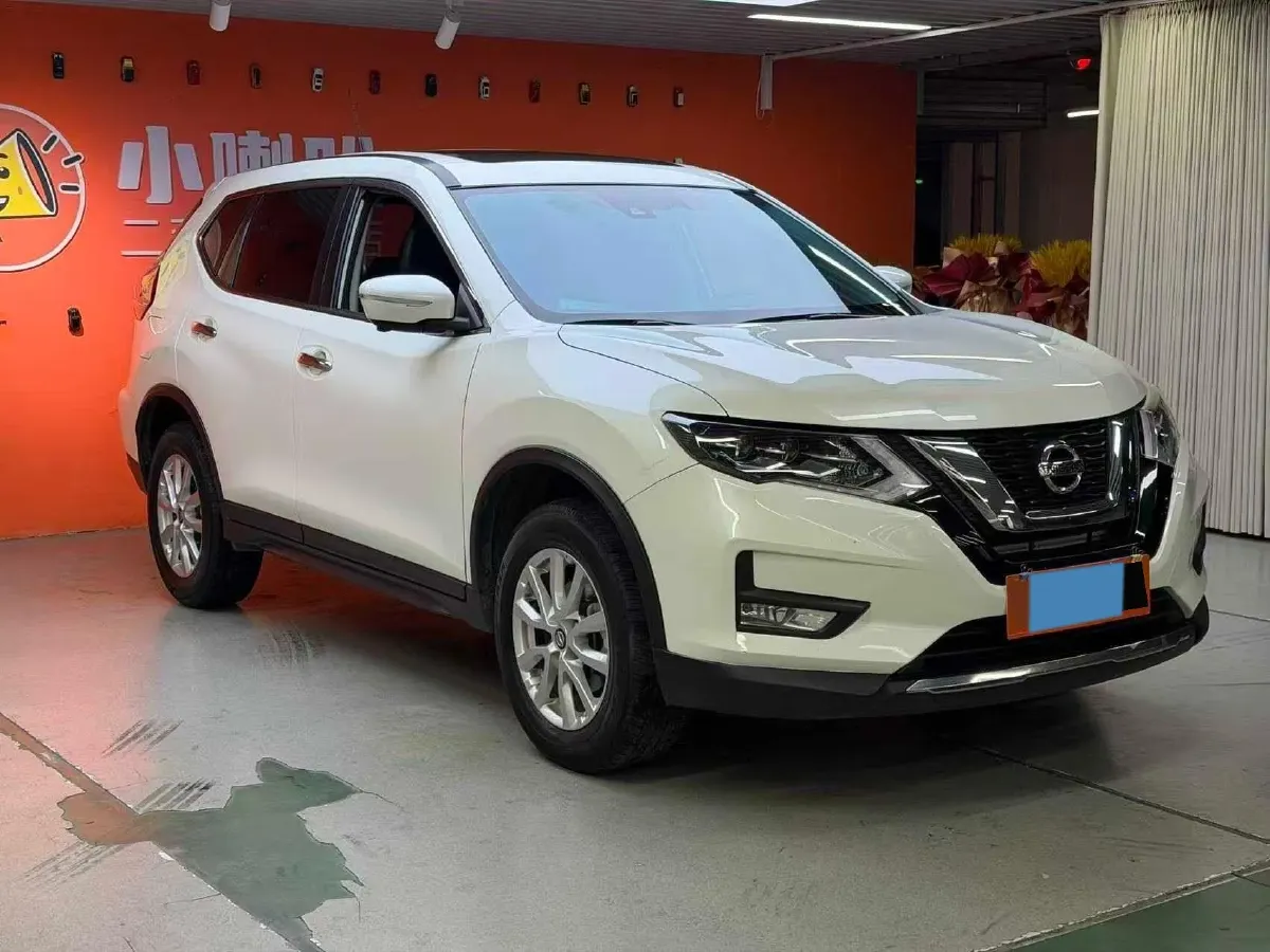 2022 Nissan X-Trail 2.0L 151HP L4 CVT,autocango,china used car exporter,china ev exporter,chinese used car exporter,chinese used ev exporter