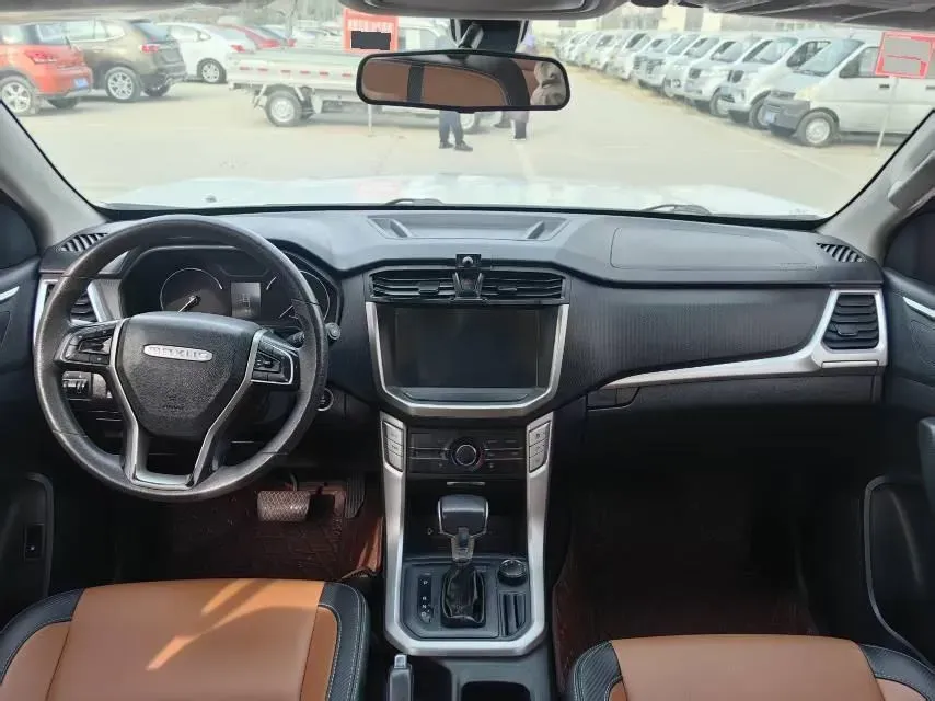 2021 MAXUS T70 2.0T 163HP L4 6MT,autocango,china used car exporter,china ev exporter,chinese used car exporter,chinese used ev exporter