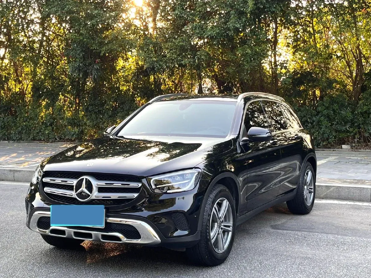 2021 Mercedes-Benz GLC Class 2.0T 197HP L4 9AT,autocango,china used car exporter,china ev exporter,chinese used car exporter,chinese used ev exporter