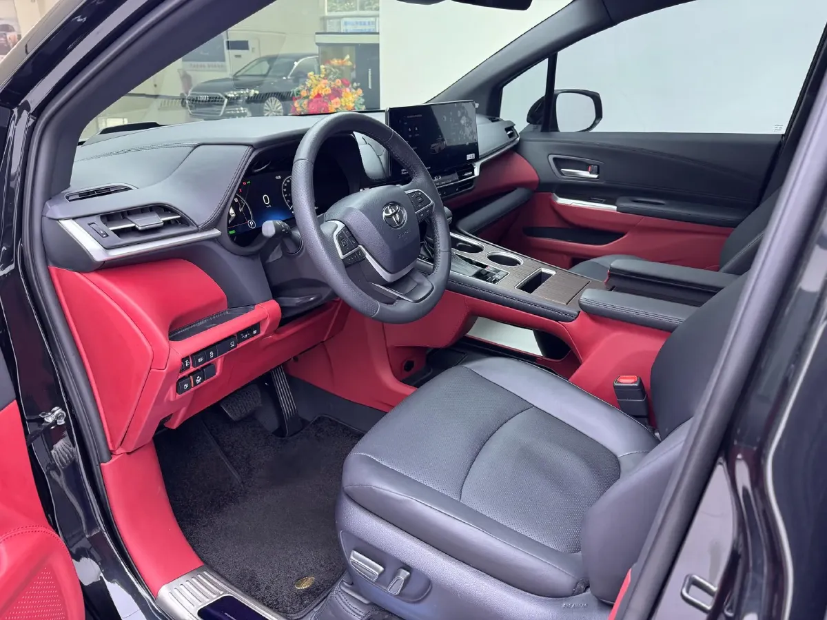 2024 Toyota Granvia 2.5L 189HP L4 E-CVT Hybrid,autocango,china used car exporter,china ev exporter,chinese used car exporter,chinese used ev exporter