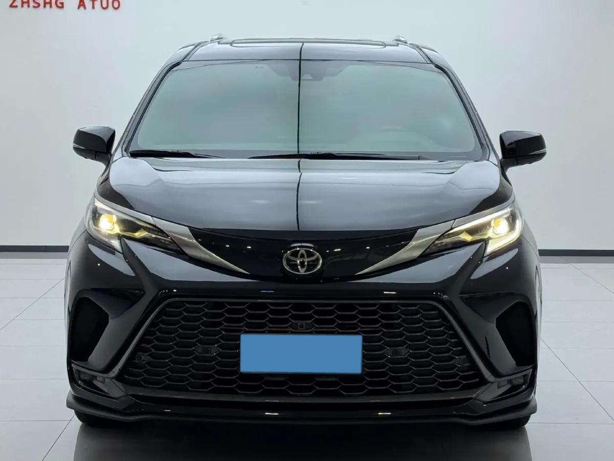 2024 Toyota Granvia 2.5L 189HP L4 E-CVT Hybrid,autocango,china used car exporter,china ev exporter,chinese used car exporter,chinese used ev exporter